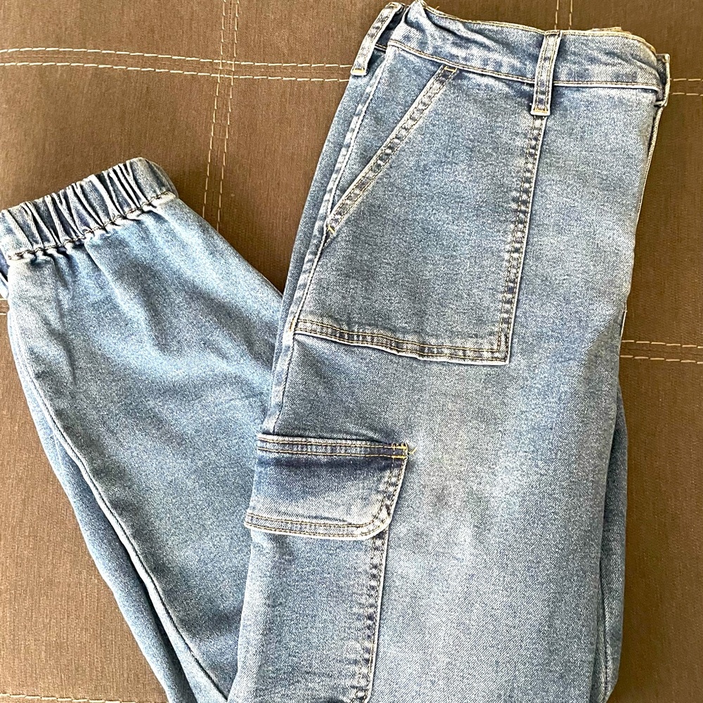 Sonoma High rise cargo joggers Size medium
